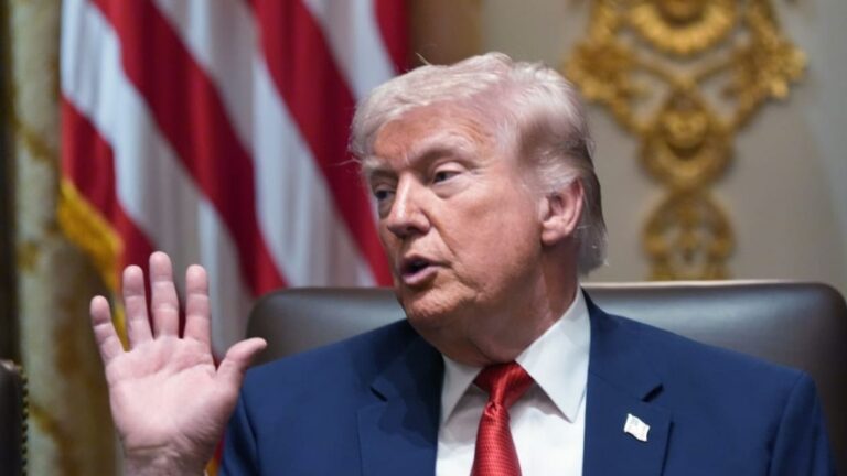 Donald Trump: Su Firma Destacará en los Nuevos Billetes de Estados Unidos