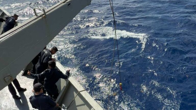 Barcos Desaparecidos en el Caribe Arriban a Cuba con Vital Ayuda Humanitaria