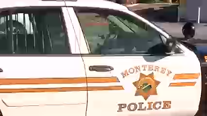 Hombre muere tras agresión en Cannery Row; sospechoso sigue prófugo