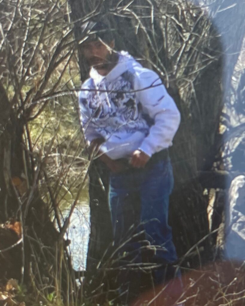 Búsqueda Urgente de Sospechoso por Agresión Sexual en Lakewood