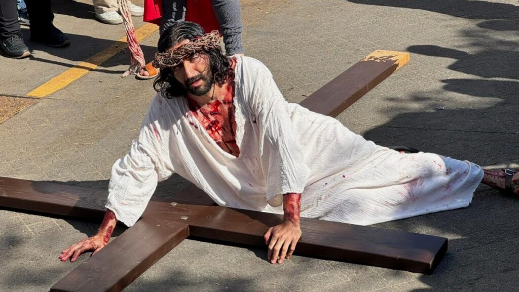 Experiencia Espiritual: Viacrucis en Guadalajara 2026 Durante el Viernes Santo