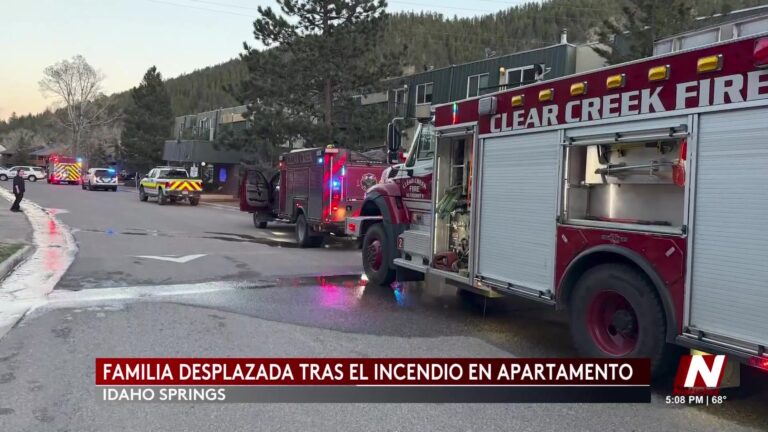 Incendio en Idaho Springs Deja a Pareja Desplazada: Respuesta Rápida de Bomberos Clear Creek