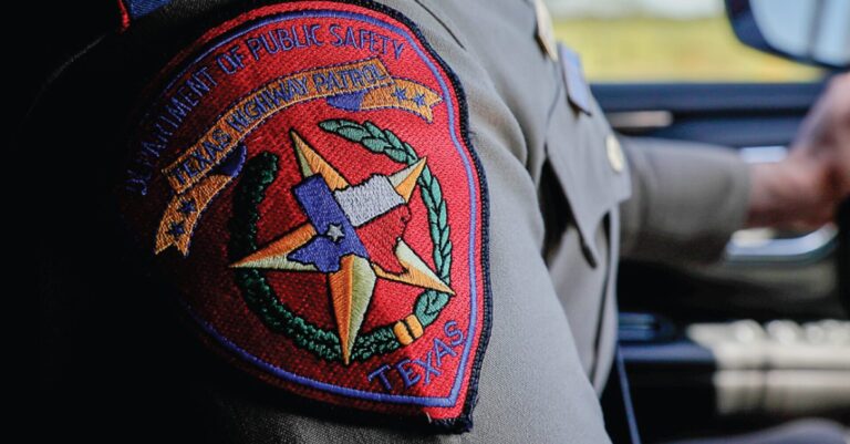 Texas Refuerza la Vigilancia en Carreteras para Controlar la Conducción Distraída