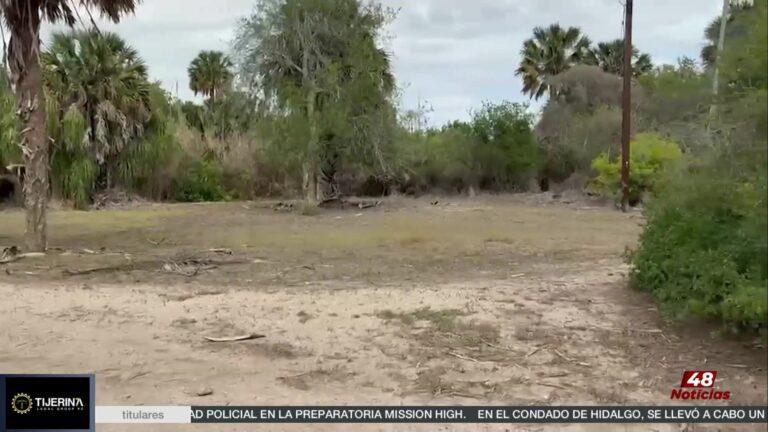 Acceso a Cementerios en Texas Complicado por el Muro Fronterizo