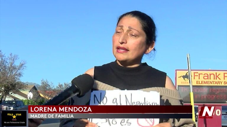 Protesta: Padres Exigen Reintegro De Director En Salinas