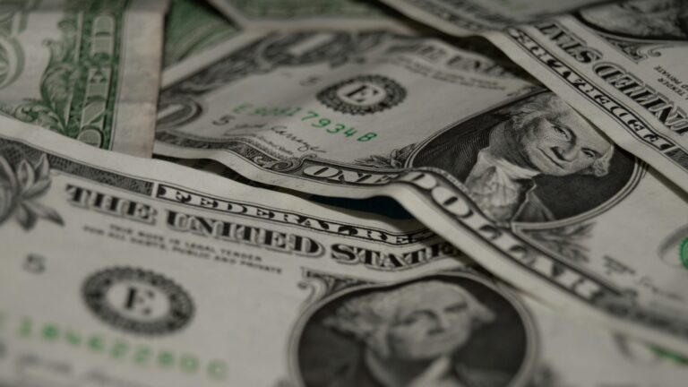 Precio del Dólar Hoy en México: Implicaciones para las Remesas