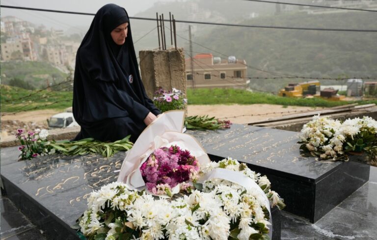 Impactantes Bombardeos Israelíes Causan la Muerte de Cientos de Niños Lejos del Conflicto