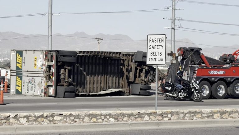 Reapertura Total de la Interestatal 10 Tras Accidente con Camión de Gran Tamaño