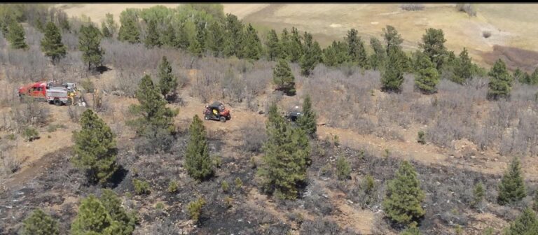 Reabren Carretera y Refuerzan Operaciones en el Incendio Collins Lake del Condado de Mora