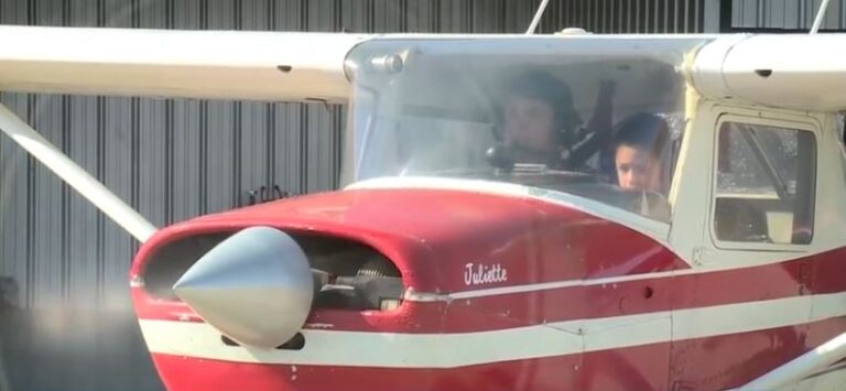 Niño de Salinas avanza hacia su sueño de ser piloto con destacadas lecciones de vuelo