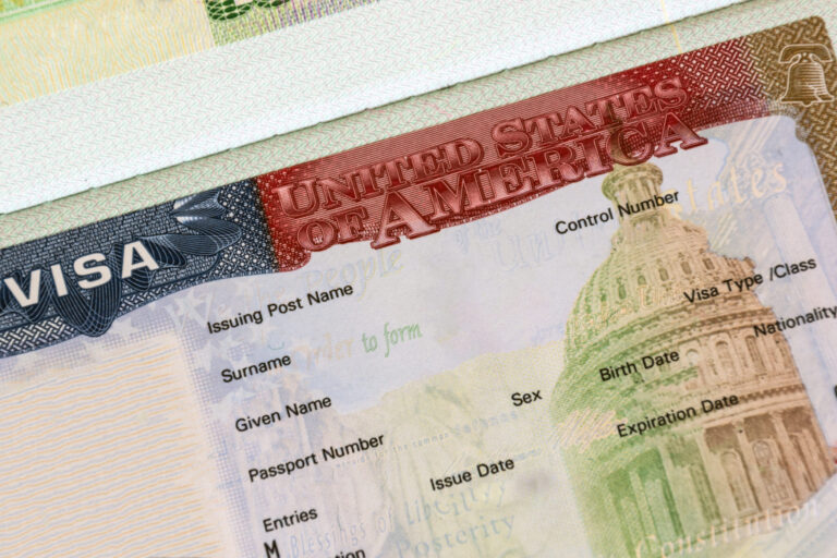 EE.UU. intensifica seguridad migratoria: nueva revisión de redes sociales para visas mexicanas