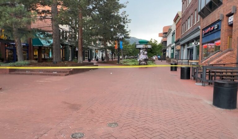 Familia de Imputado en Ataque en Boulder Liberada por Juez Federal