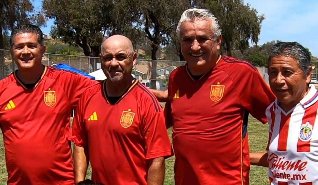 Liga Nuevo Milenio: La Pasión por el Fútbol Nunca Se Jubila en Chula Vista