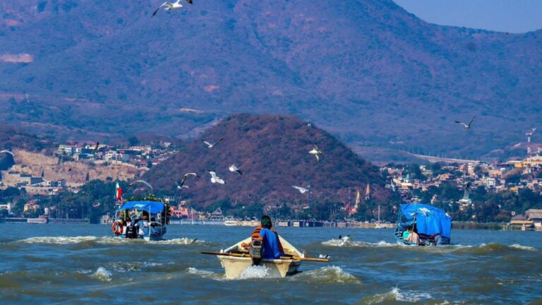 Defensa del Lago de Chapala: Juzgados Federales Exploran el Impacto Ambiental del Acueducto Solis