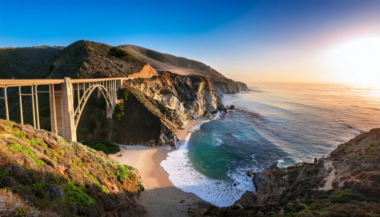 Analizan restringir estacionamiento cerca de Bixby Bridge por problemas de tráfico y seguridad