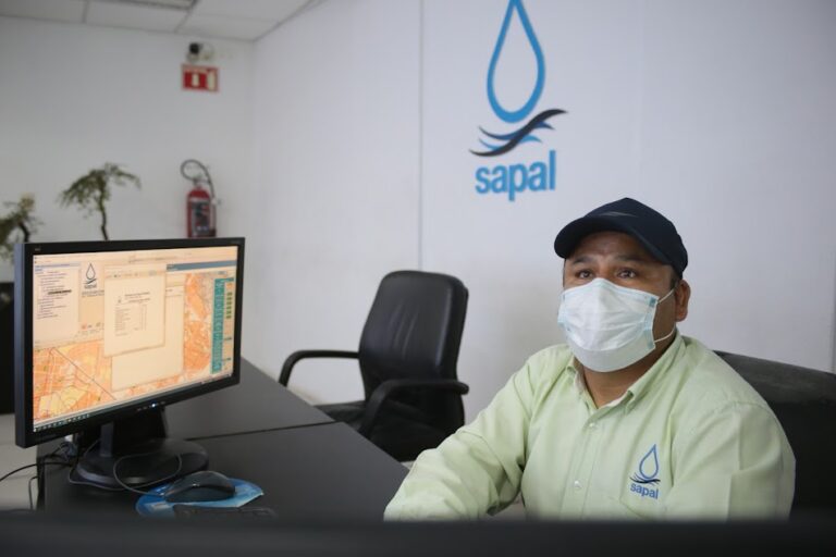 Intermitencia de Agua en León: Más de 200 Zonas Afectadas por Fallas de CFE