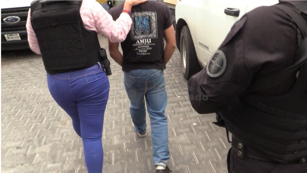 Impactante Captura en Video: Menores Asaltantes Detenidos en Guadalajara