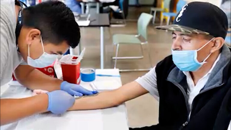 Estados Unidos: Científicos Acusados de Contrabando del Virus Mpox