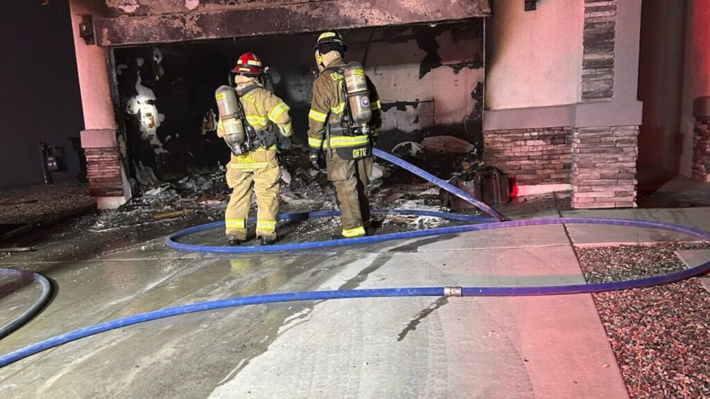 Incendio en Nickel Hill Avenue: Bomberos de Sunland Park y Doña Ana Evitan Tragedia