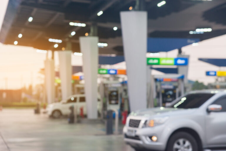 Precio de la gasolina en San Diego cae a su nivel más bajo en casi tres meses
