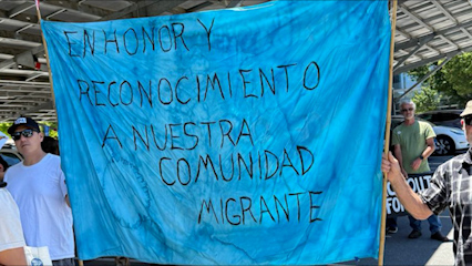 Decenas participan en protesta “Día Sin Reyes” contra políticas migratorias y proyecto de centro de detención