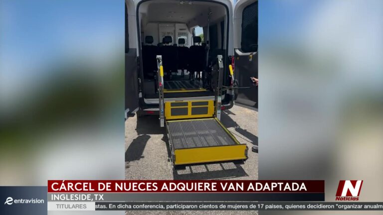 Transporte adaptado en la cárcel del condado Nueces mejora traslados de reclusos con discapacidad