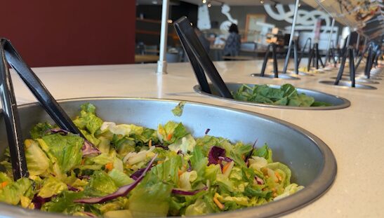 Restaurantes de El Paso reportan caída en ventas por alerta de lechuga contaminada