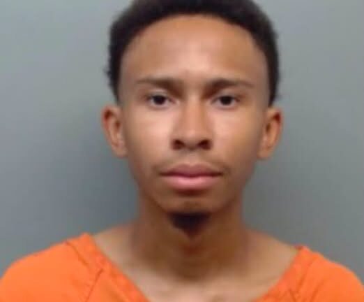 Tráfico de personas en Webb County: arrestan a hombre por trasladar migrantes y portar arma ilegalmente