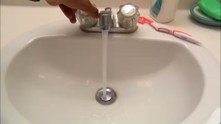 Ciberataques contra sistemas de agua: FBI y EPA alertan sobre riesgos en siete estados