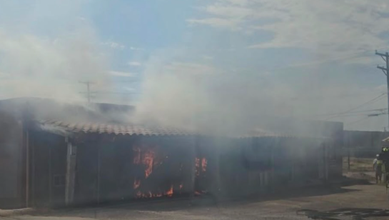 Incendios en Las Cruces generan preocupación vecinal tras dos emergencias en menos de 24 horas