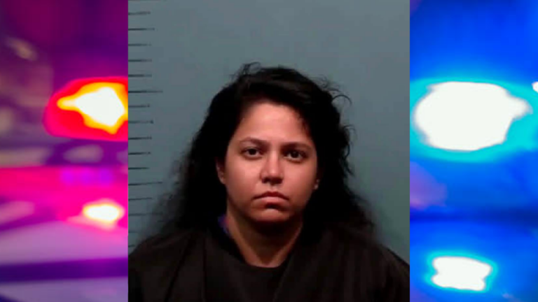 Arrestan a una mujer acusada de homicidio tras la muerte de su hija de 3 años en Abilene