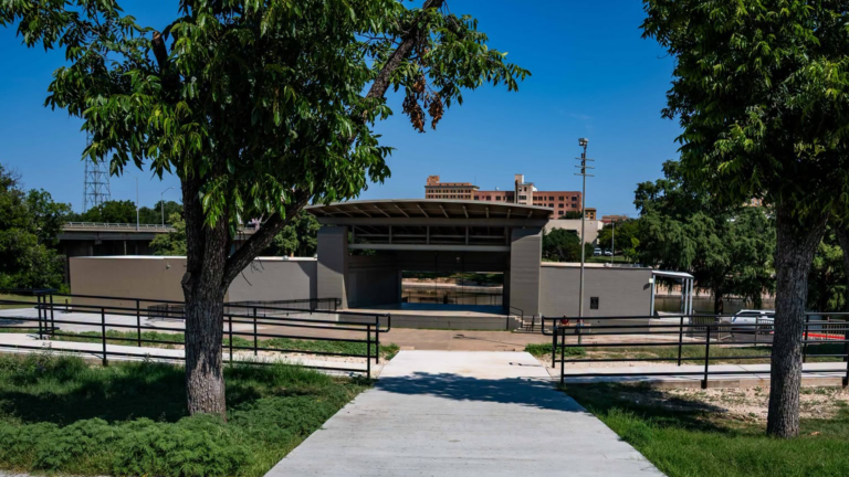 Avanzan mejoras en el River Stage de San Angelo para hacerlo más accesible y funcional