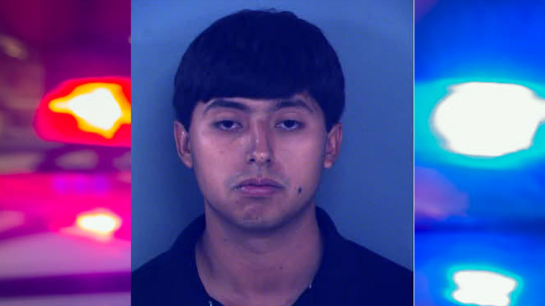 Joven de 20 años enfrenta cargos por asalto por intoxicación tras accidente en El Paso