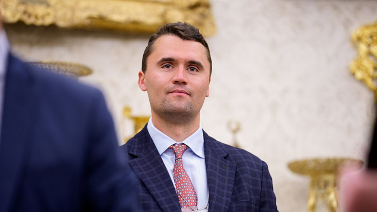 Se cumple 1 año de la muerte del activista conservador Charlie Kirk
