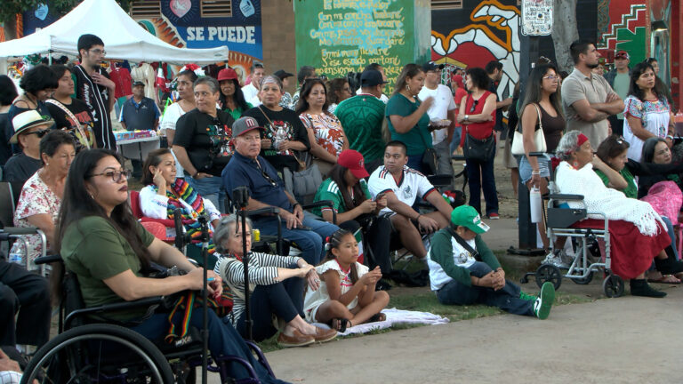 Grito de Independencia reúne a familias y organizaciones en Chicano Park