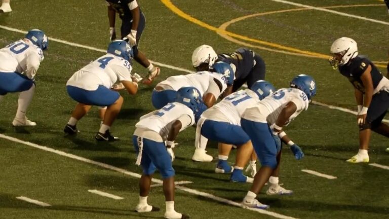 Bravos de Baldwin Park se imponen 32-7 a Tigres en partido de exhibición