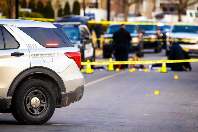 Muere sospechoso de homicidio tras horas de enfrentamiento con agentes en Placer County