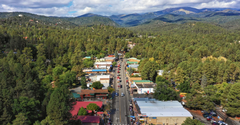 Ruidoso bajo vigilancia por riesgo de inundaciones repentinas; emiten recomendaciones