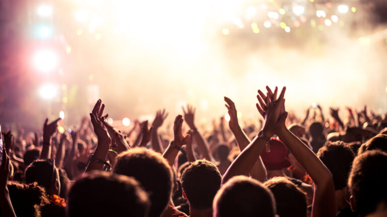DJ latino BOLO encabezará concierto gratuito en Denver para promover el registro de votantes