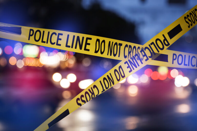 Tres detenidos en Salinas tras violenta agresión que dejó a un hombre gravemente herido