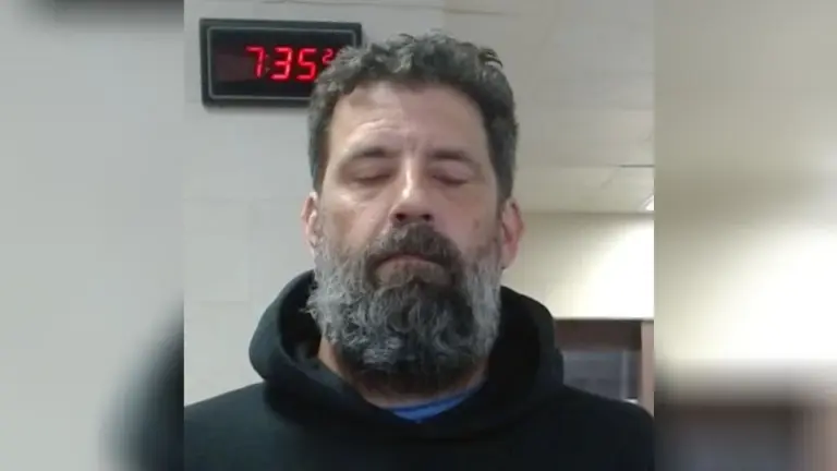 Hombre se declara culpable de amenazar de muerte a la alcaldesa de Wichita