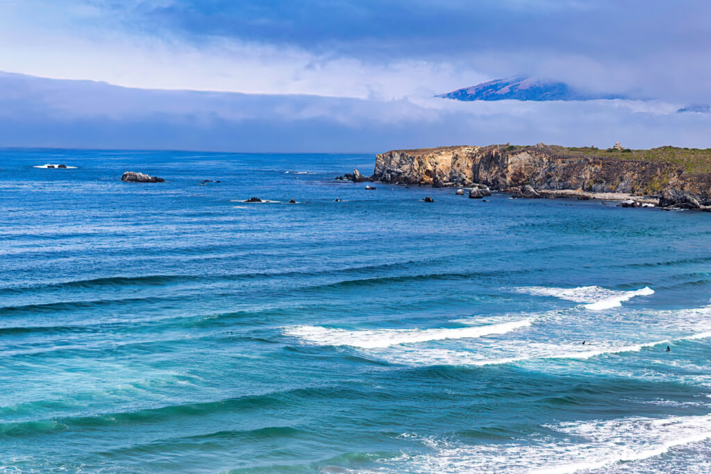 Muere un hombre tras ser localizado entre las rocas en una playa de Big Sur