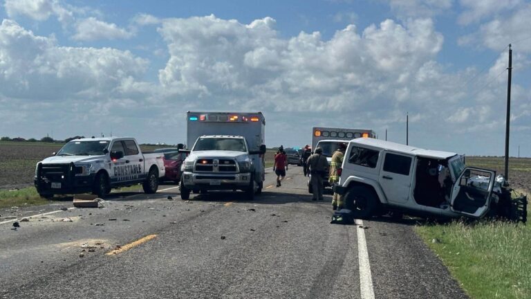 Aparatoso accidente deja cinco lesionados en el condado de Nueces
