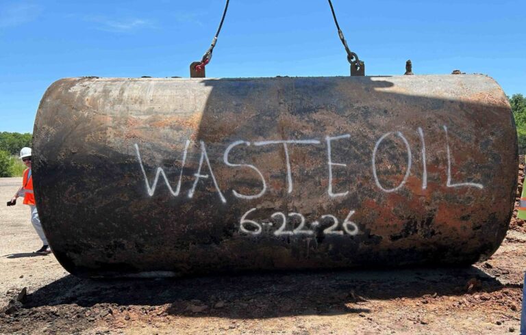 El Departamento de Medio Ambiente de Nuevo México investiga fuga de petróleo en Tucumcari
