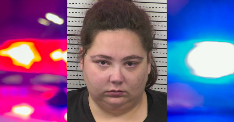 Arrestan a mujer en Doña Ana por presunto abuso infantil contra su hija de 6 años