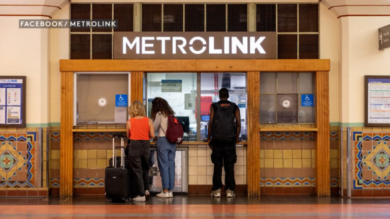 Metrolink suspenderá trenes entre Oceanside y Laguna Niguel por cinco días debido a mareas altas